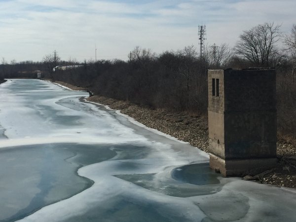 Welland Canal Mystery Building